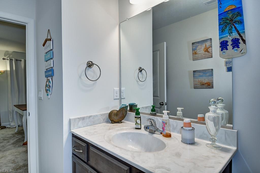 1002 Opal Street 103