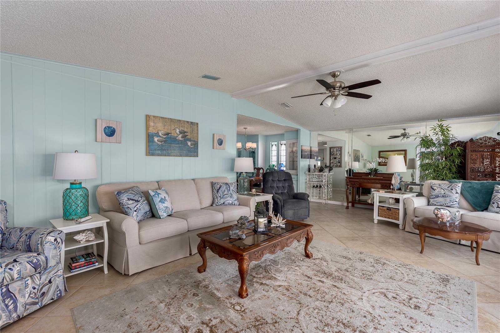 8529 Imperial Circle