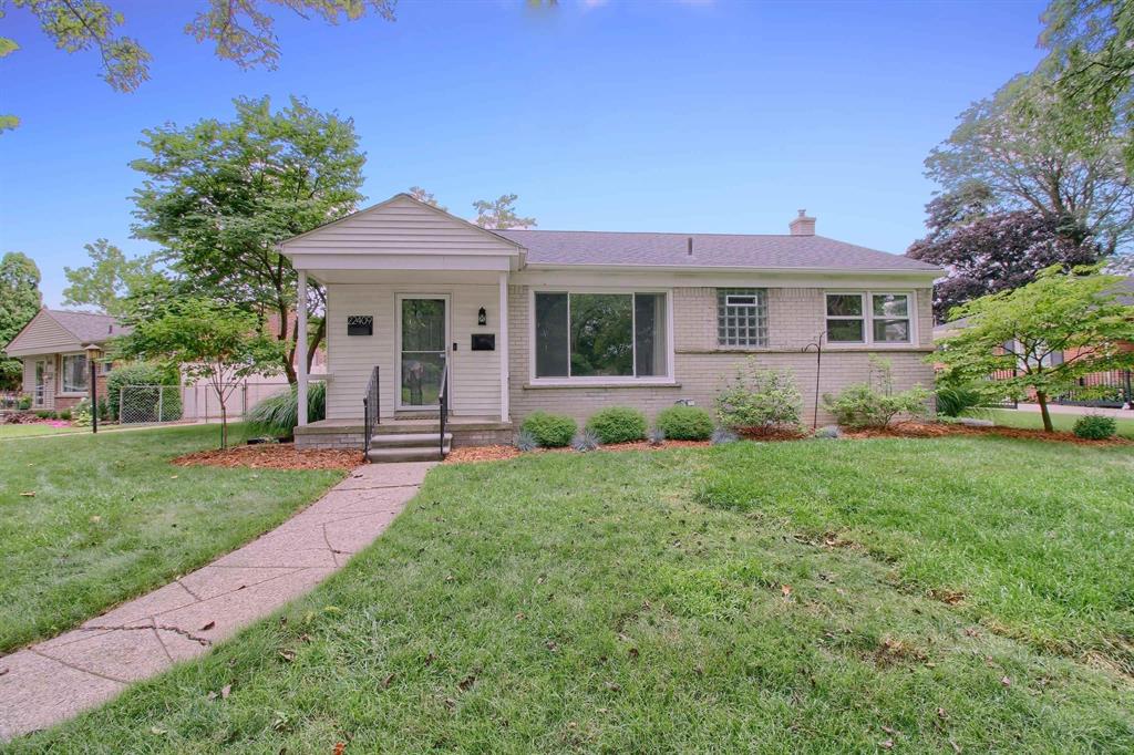 22409 Edgewood Street