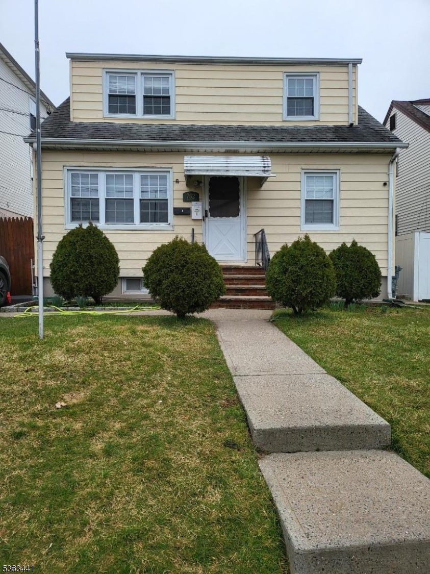 762 Old Rd