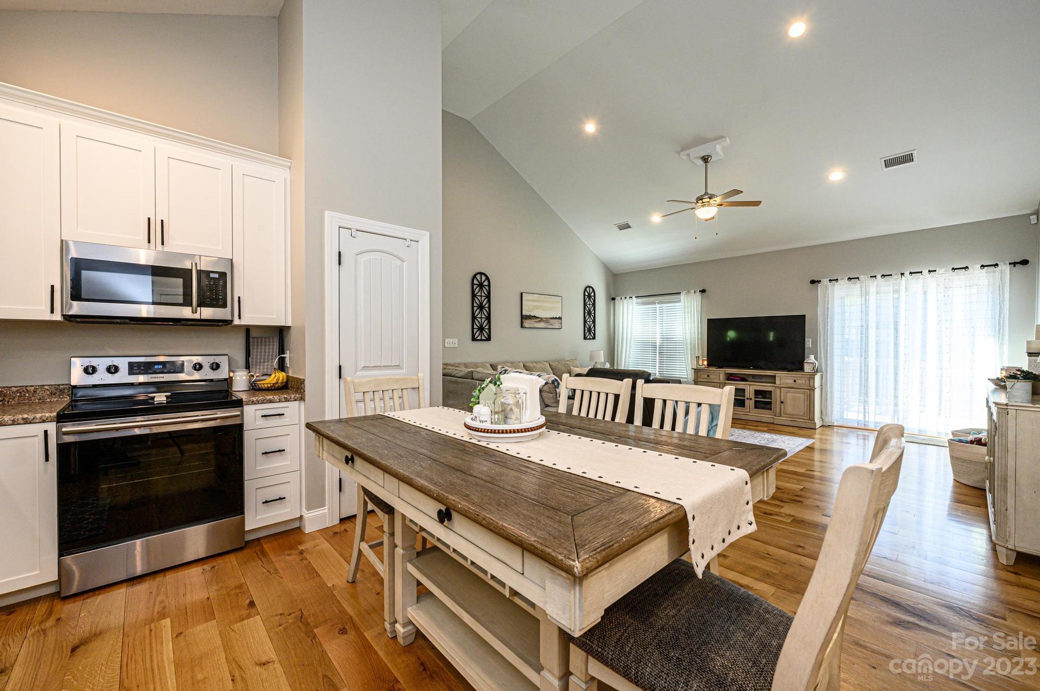 62 W Highland Avenue