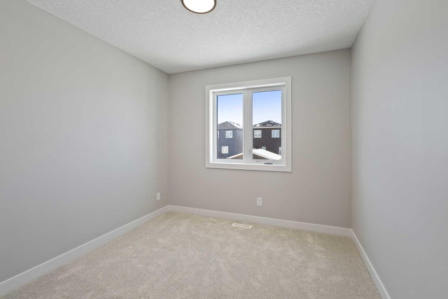 65 Amblefield Heights NW