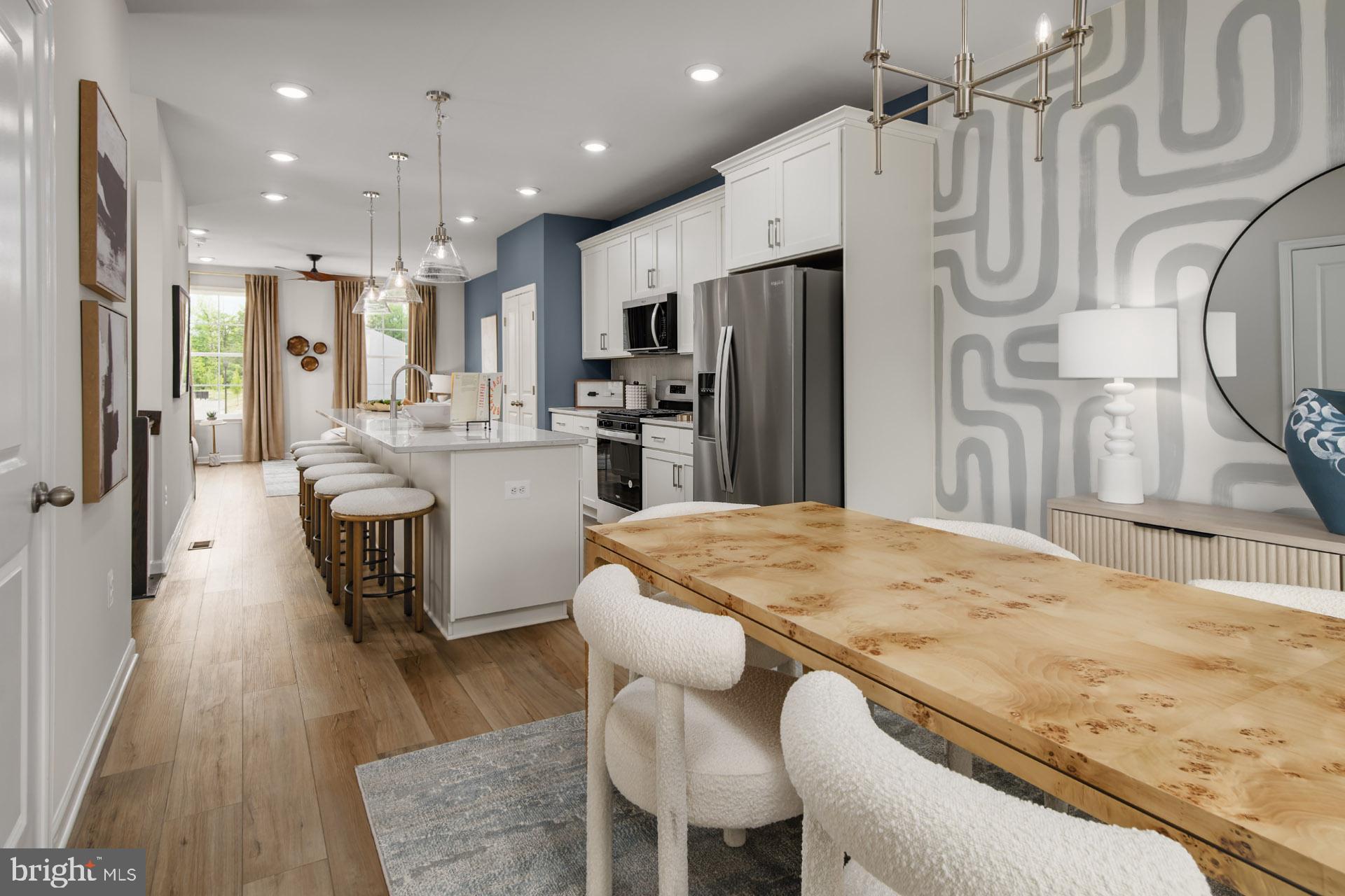 HOMESITE V30 Presidential Parkway