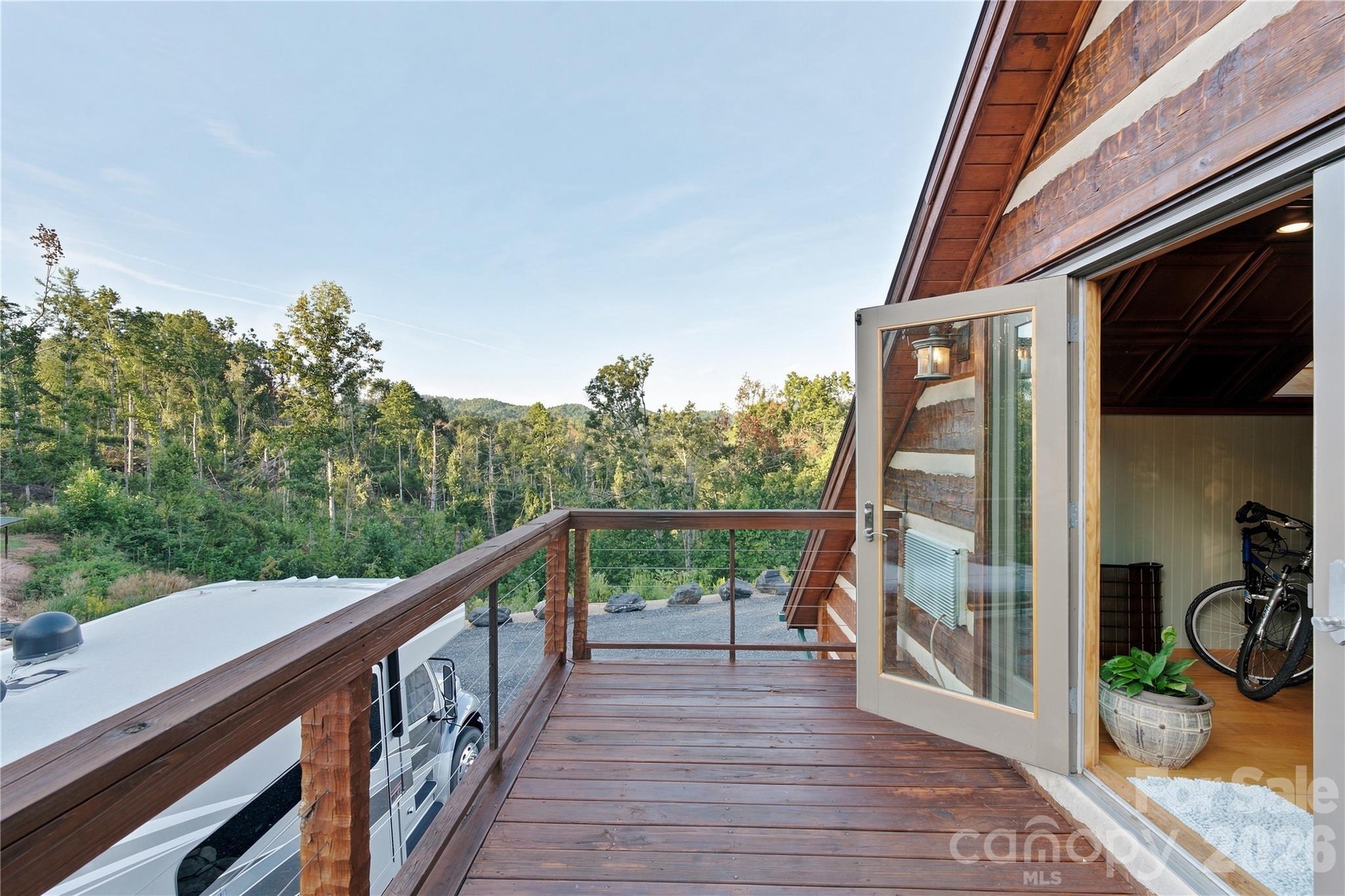237 Murdock Road