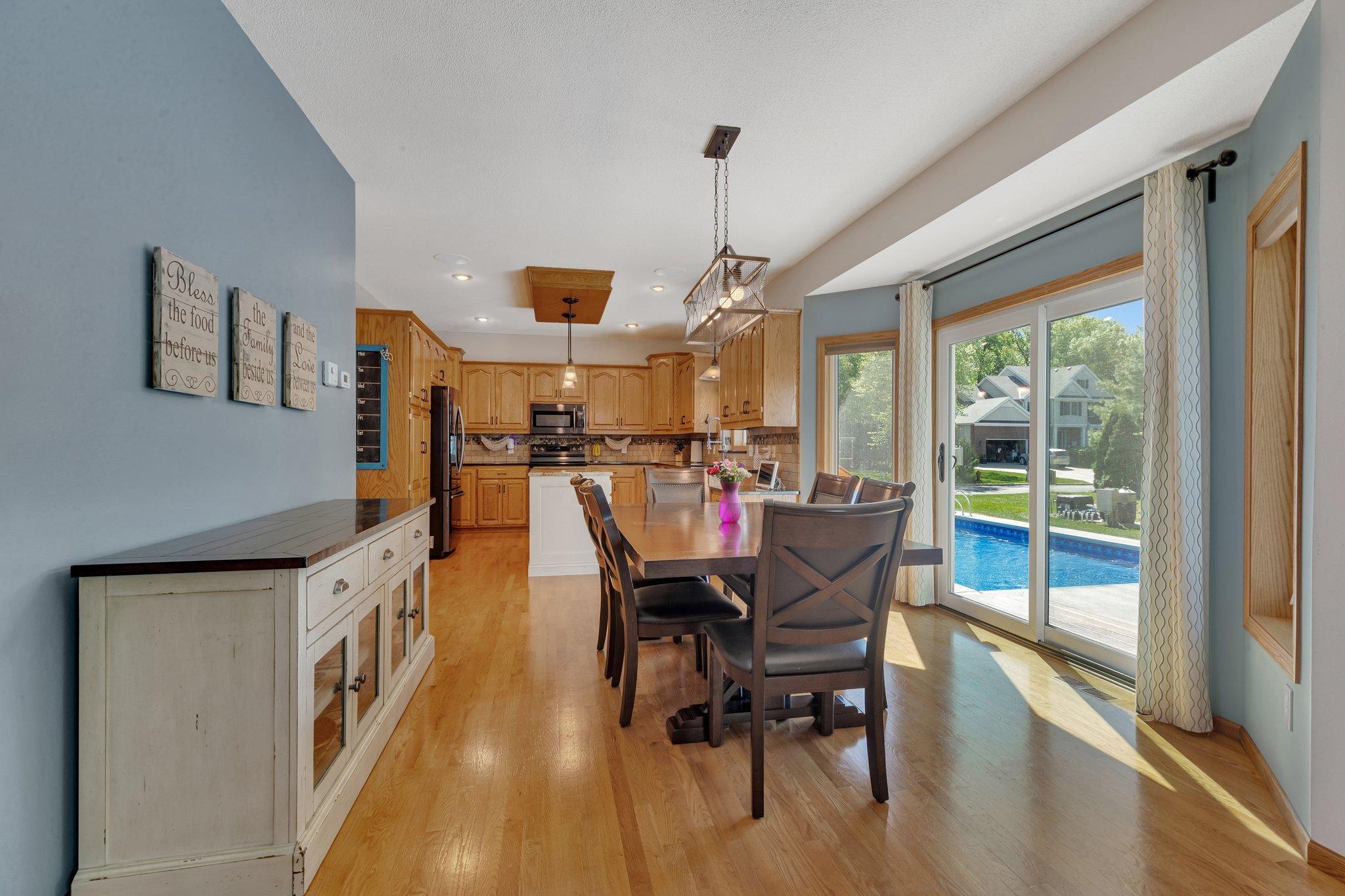1502 9th Street N