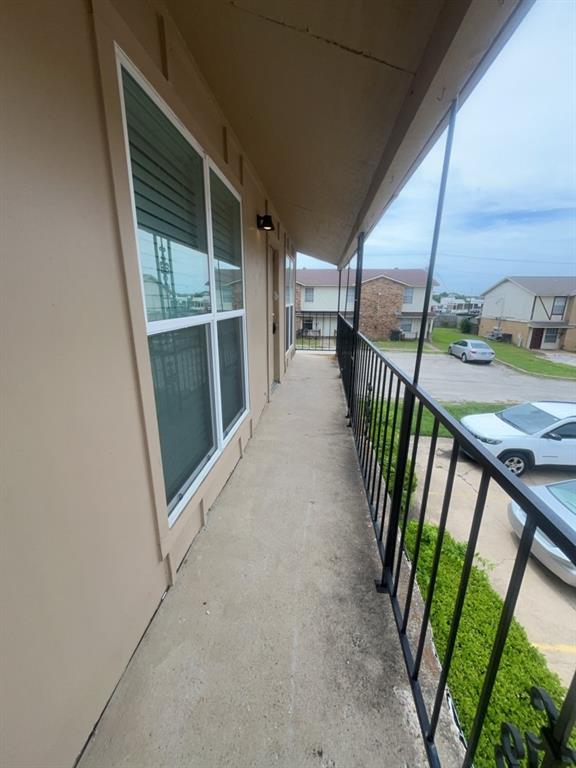 1104 Southmoor Drive B