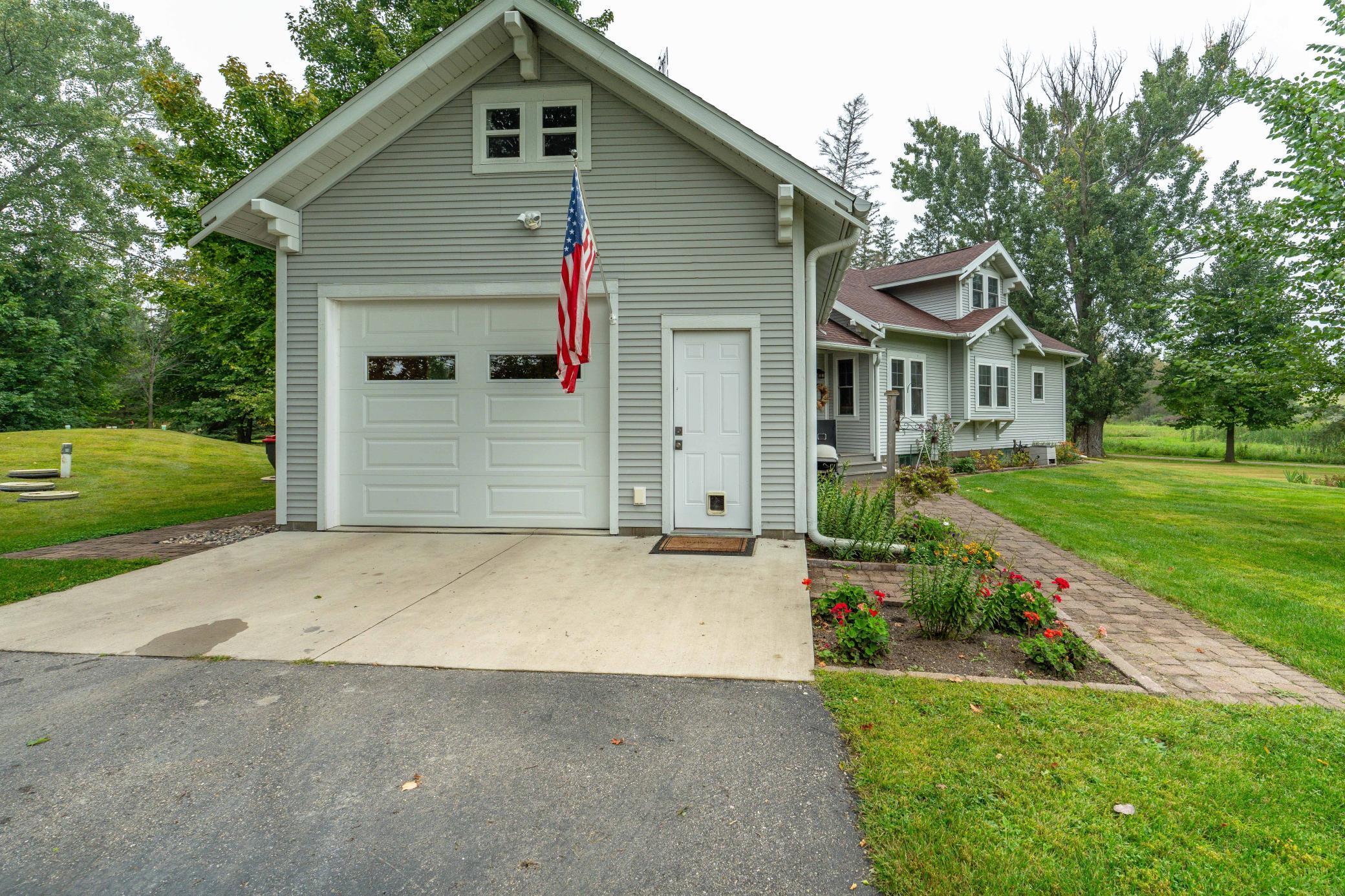 1578 N Lake Miltona Drive NE