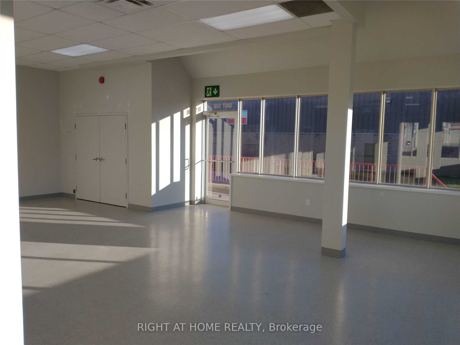 1077 Boundary Rd 108