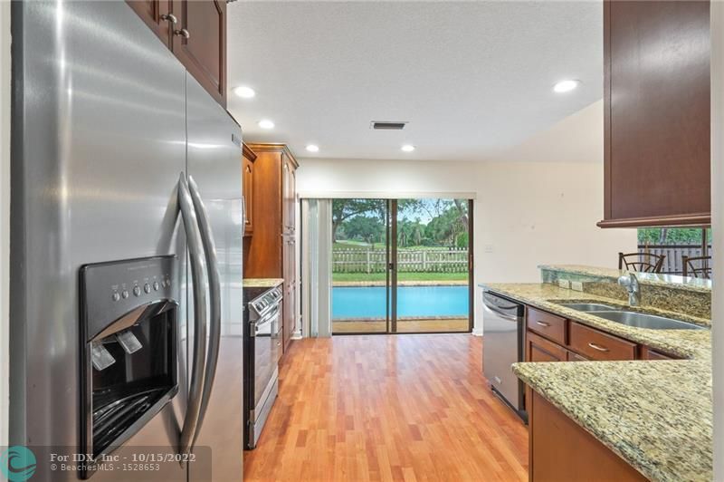 8912 E Escondido Way