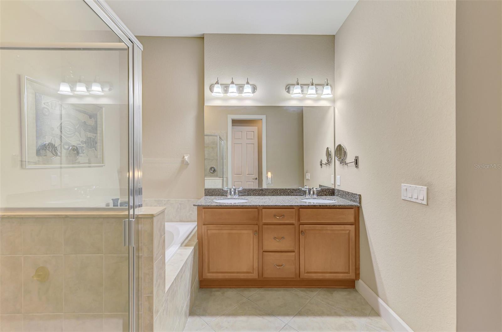 13096 Creekside Lane