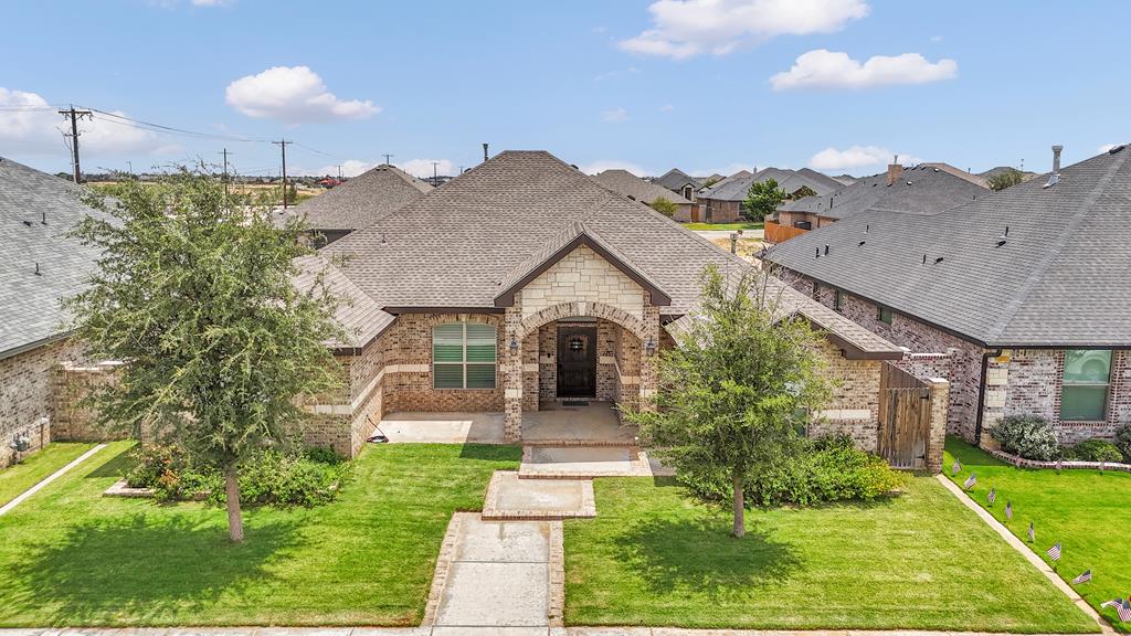Beautifully designed 4-bedroom, 3.5-bath home in desirable Los Patios! This thoughtfully designed floor plan features an open-concept living area with soaring ceilings and abundant natural light. The chef's kitchen offers dual granite islands, double ovens, a gas cooktop, ample storage, and flows seamlessly into the dining and breakfast areas. The primary suite includes dual vanities, a soaking tub, separate shower, and oversized walk-in closet. A split-bedroom layout provides flexibility with spacious secondary bedrooms and a private guest suite. 3 car garage and covered patio! Must see!
