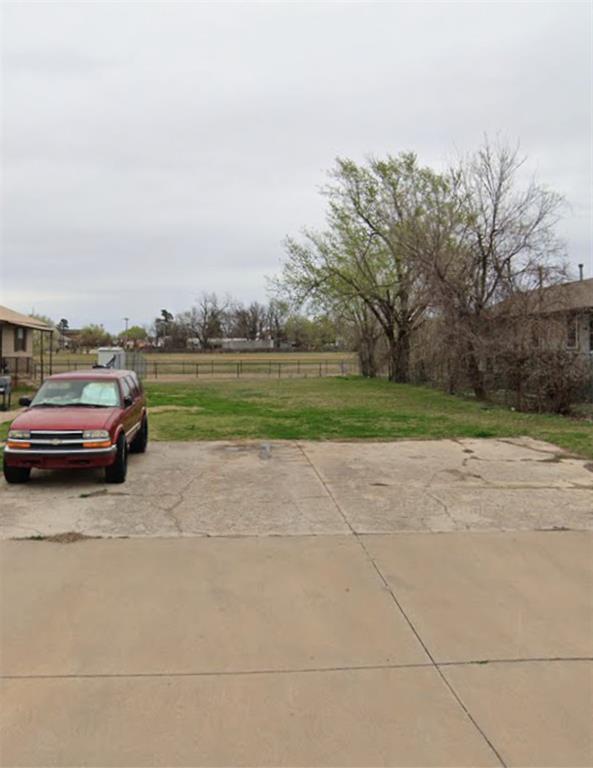 Large Lot great for investment and/or building a home on.