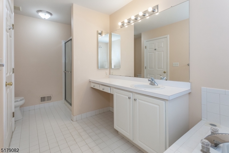 135 Winding Hill Dr
