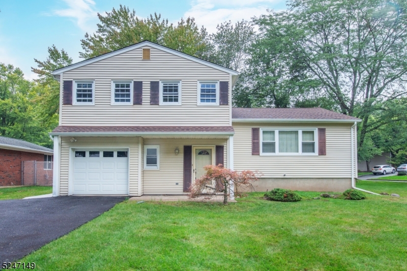 12 Delbrook Rd, Parsippany-Troy Hills Twp., NJ