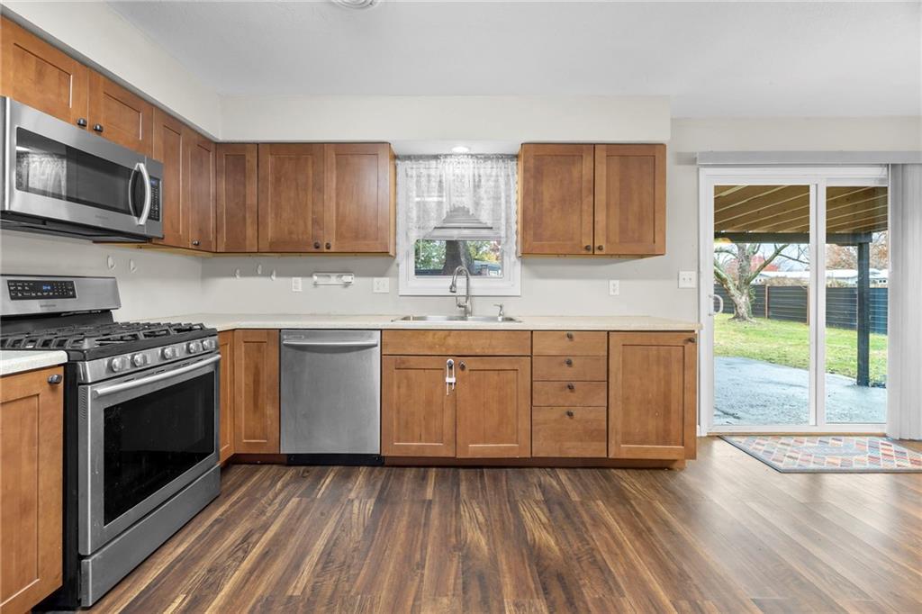 211 N Lincoln Street