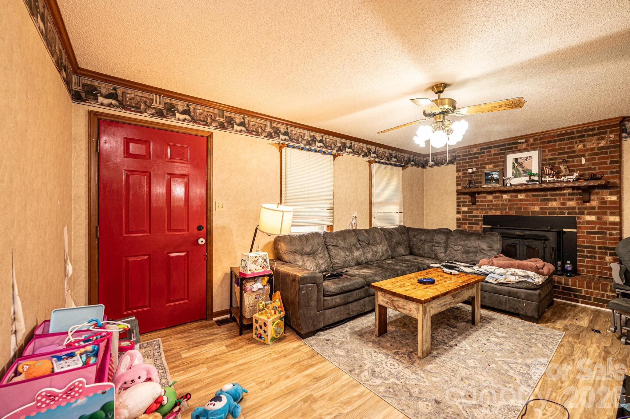 1113 Ponderosa Road