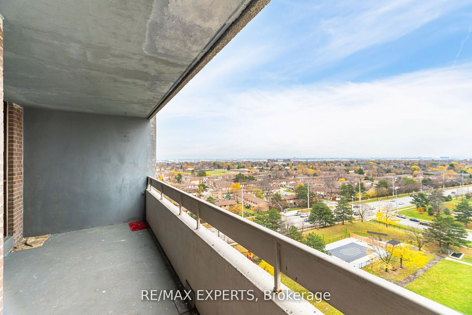 25 Kensington Rd 1407
