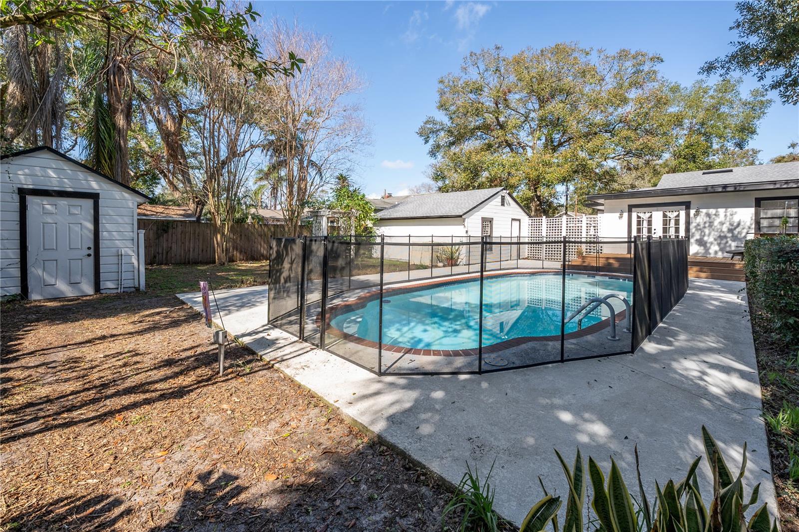 1209 E Idlewild Avenue