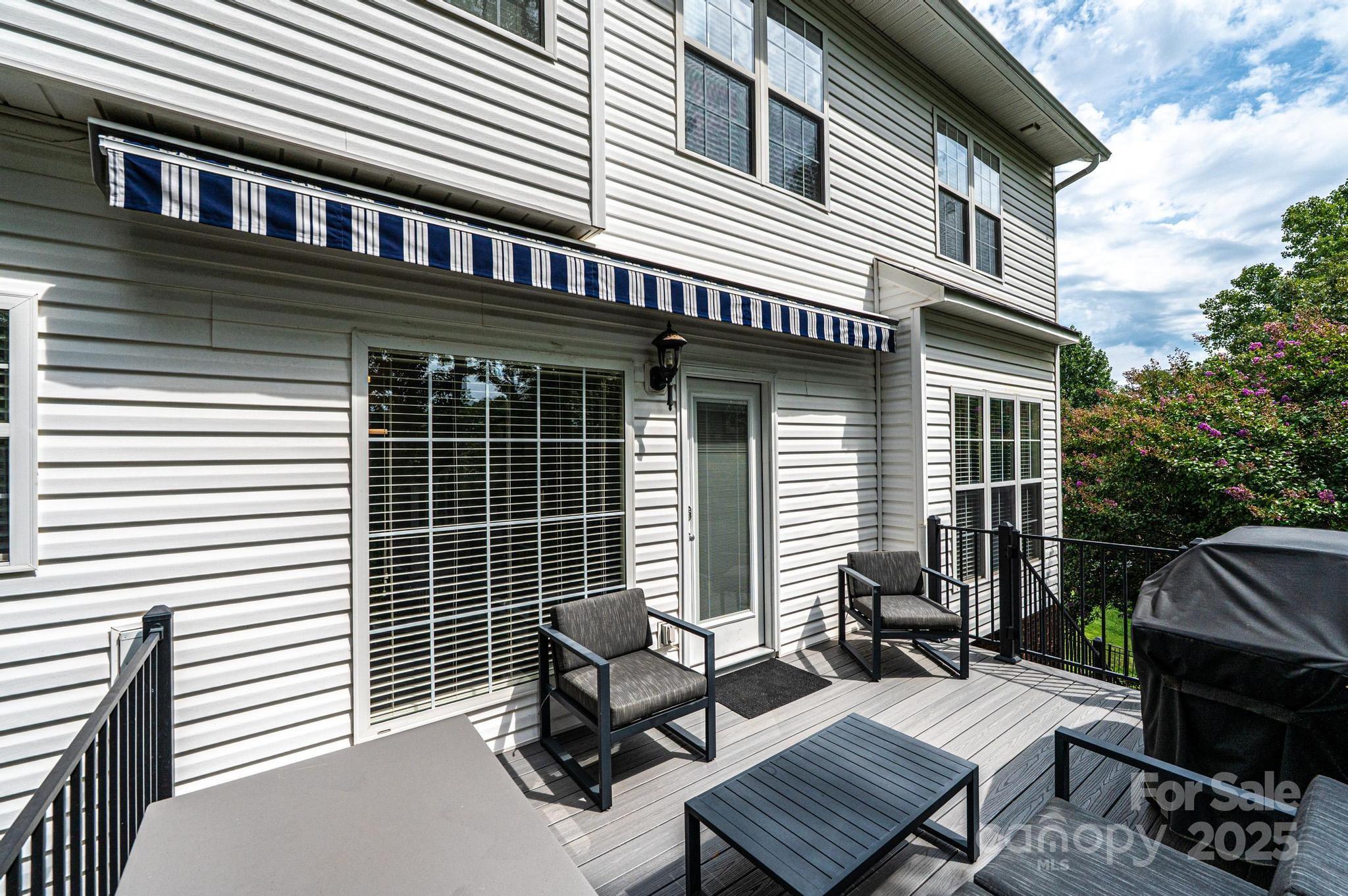 4963 Old River Drive