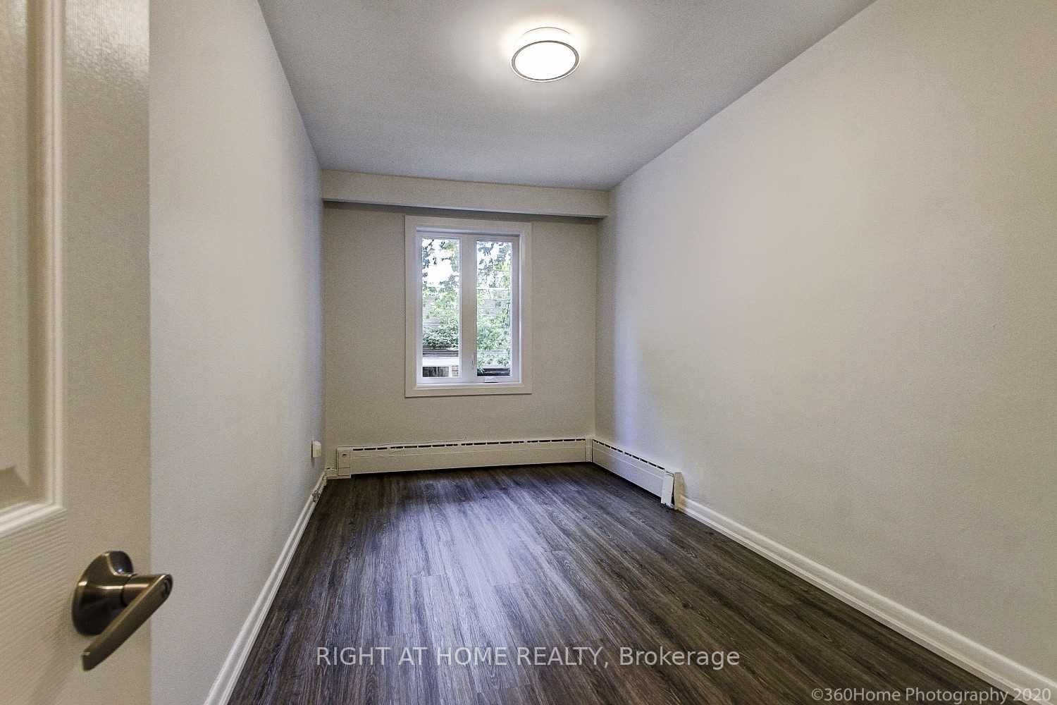 301 Quebec Ave 2nd Fl