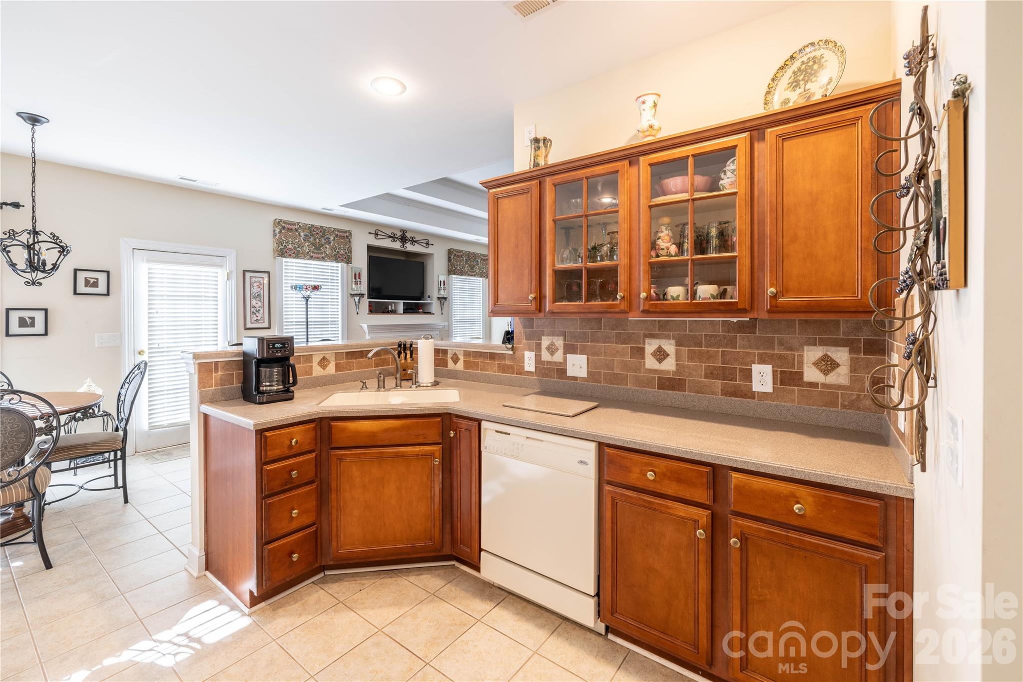 10806 Willow Oak Road