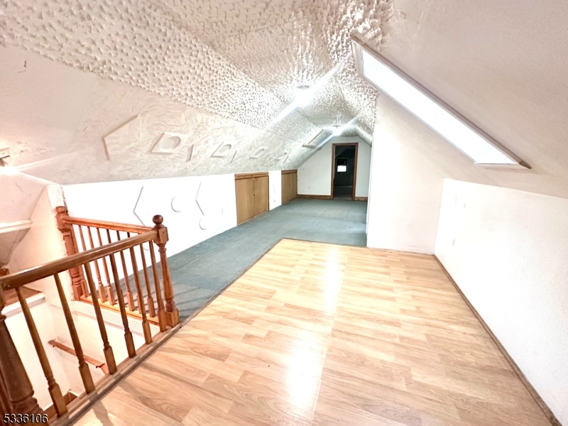 552 Bayway Ave