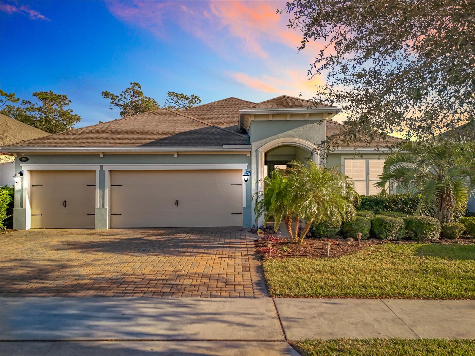 295 Northcote Court