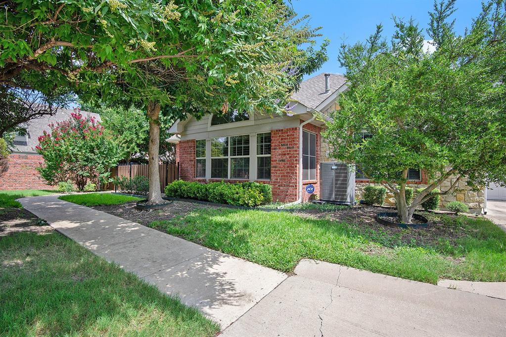 This is a beautiful home in the desirable gated River Bend Villas. A gated condominium community with mature trees and gorgeous landscaping. This home has a lot of nice features! A wonderful kitchen with upgraded cabinets, granite counters, stainless steel appliances, under mount lighting, convection oven and a gas stove top. A skylight in the kitchen and primary bath lets in the natural light. There are two primary bedrooms with full baths and granite top vanities in both.  Plantation shutters are on all windows, hard wood floors, ceramic tile, crown molding, vaulted ceilings, a gas log fireplace, The large, two car garage has epoxy floors. Off the front door is a large garden patio with great trees, nice for privacy.