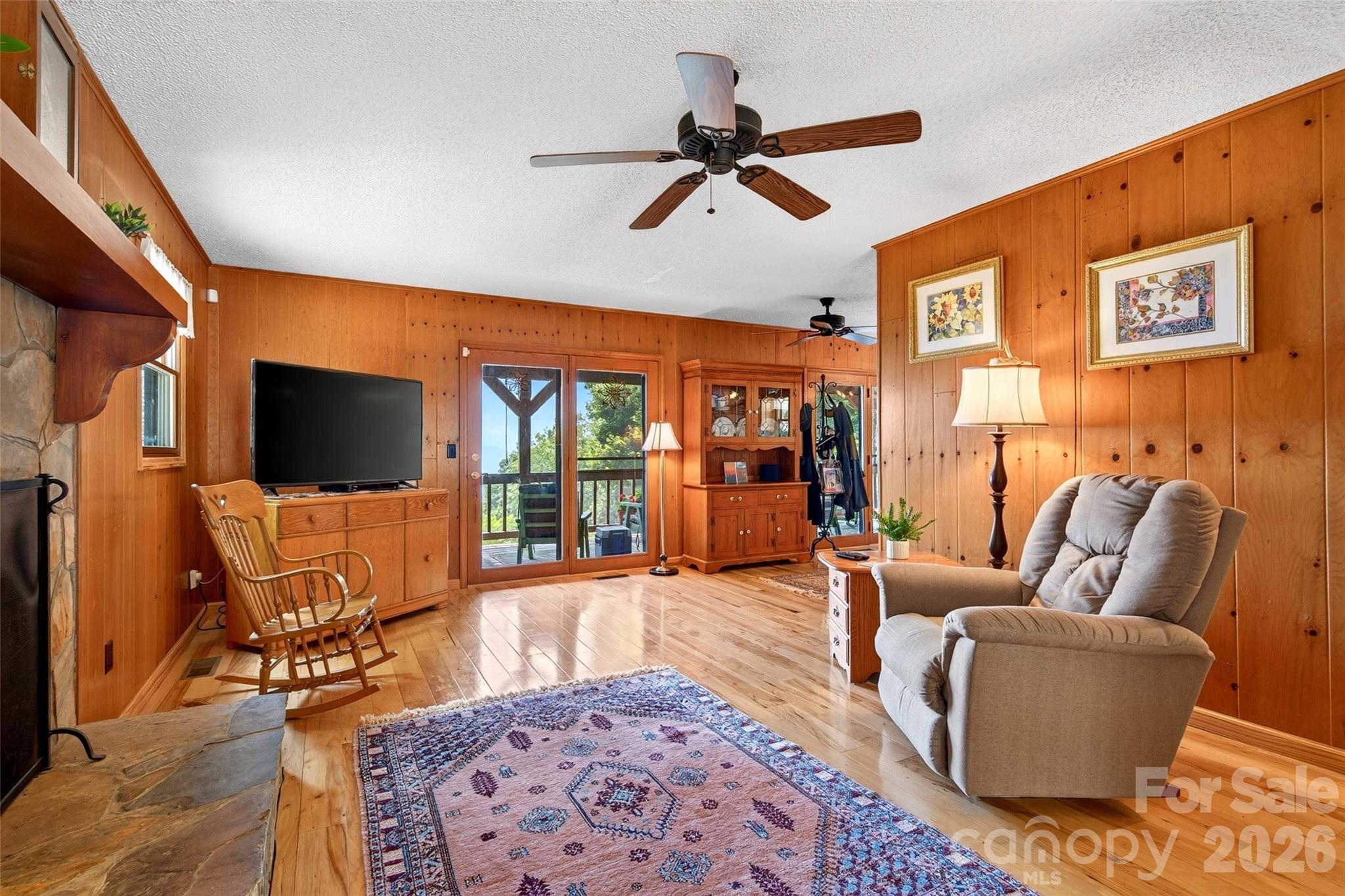 1347 Wipprecht Drive
