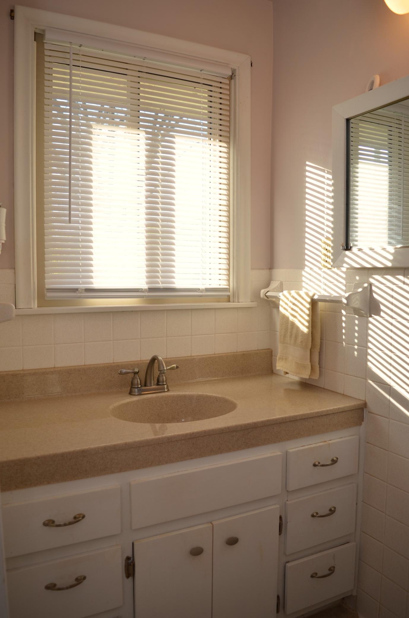 1108 Hawthorn Street