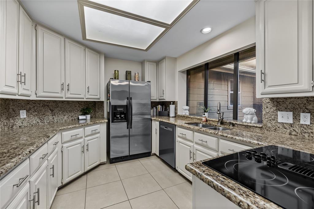 14911 Cypress Hills Drive