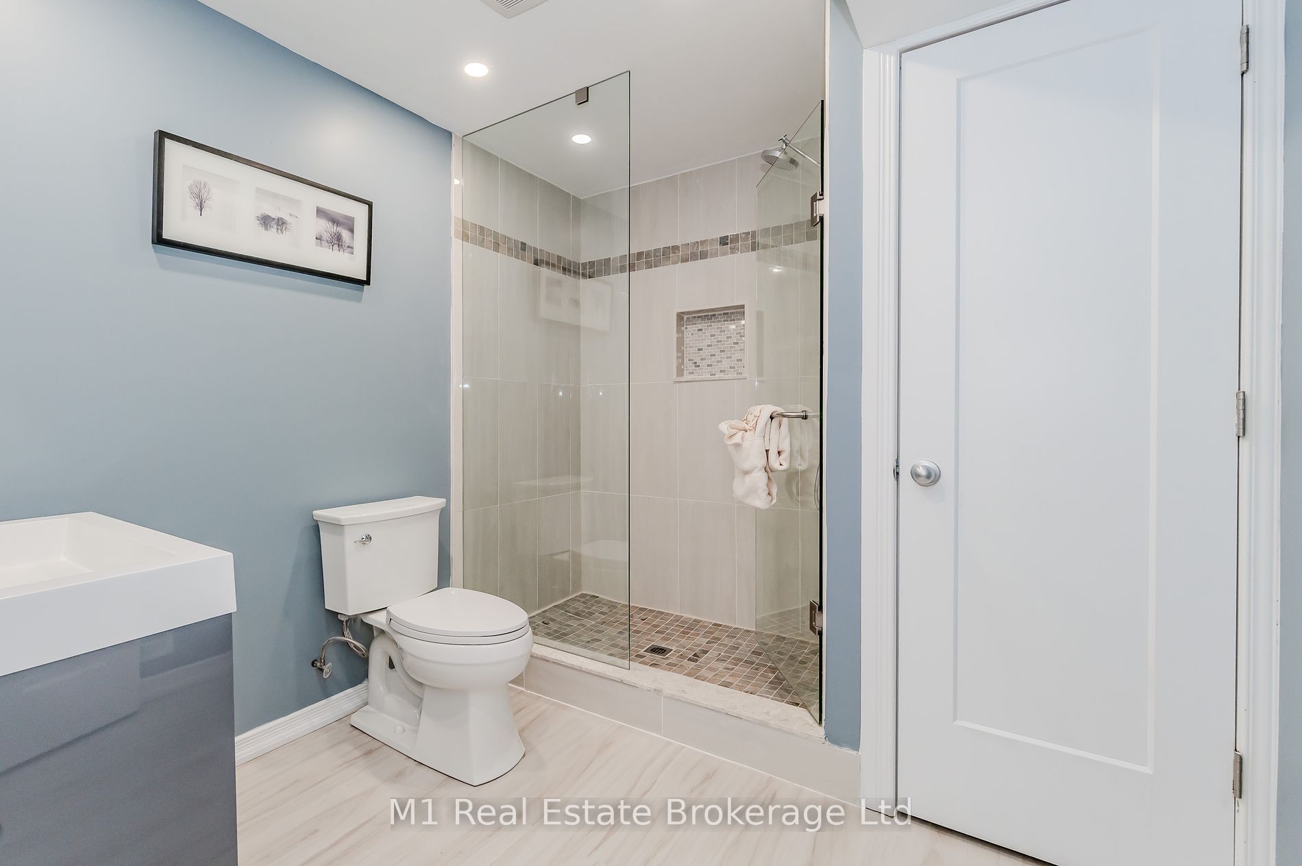 59 Netherwood Rd