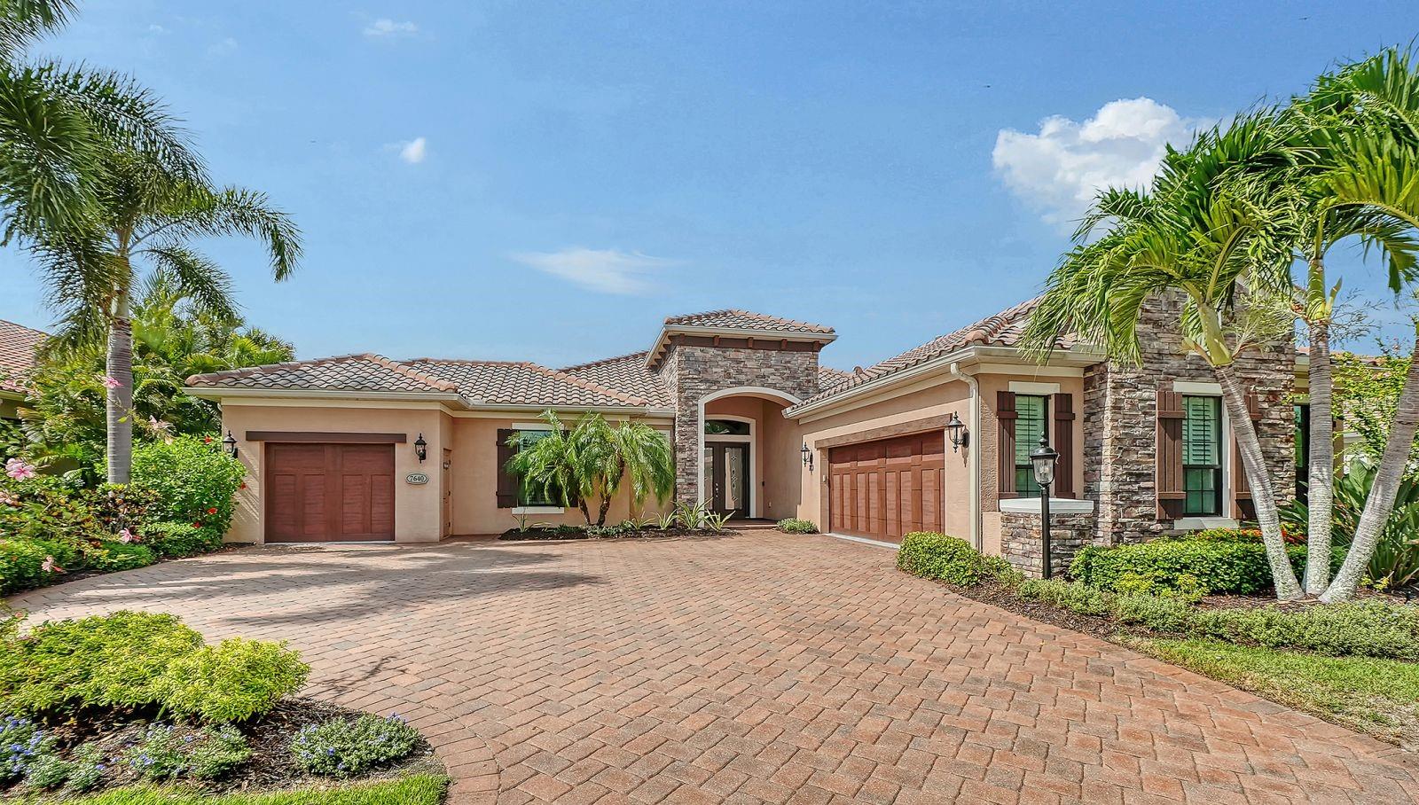 7640 Haddington Cove, Lakewood Ranch, FL