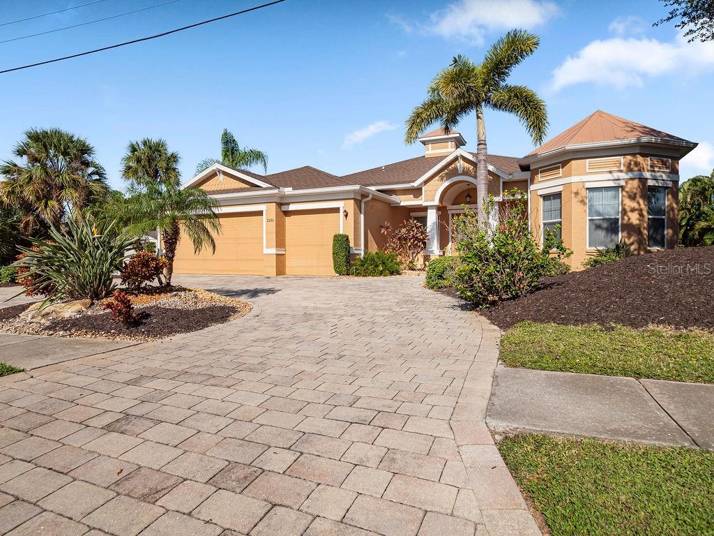 2251 Constitution Boulevard