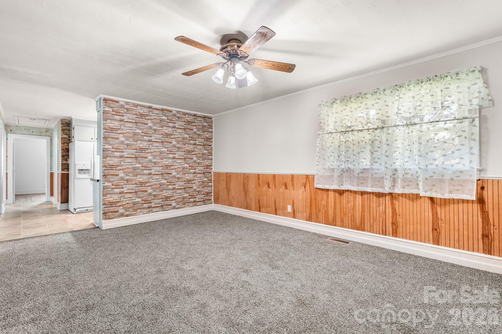 296 Pine Mountain Road