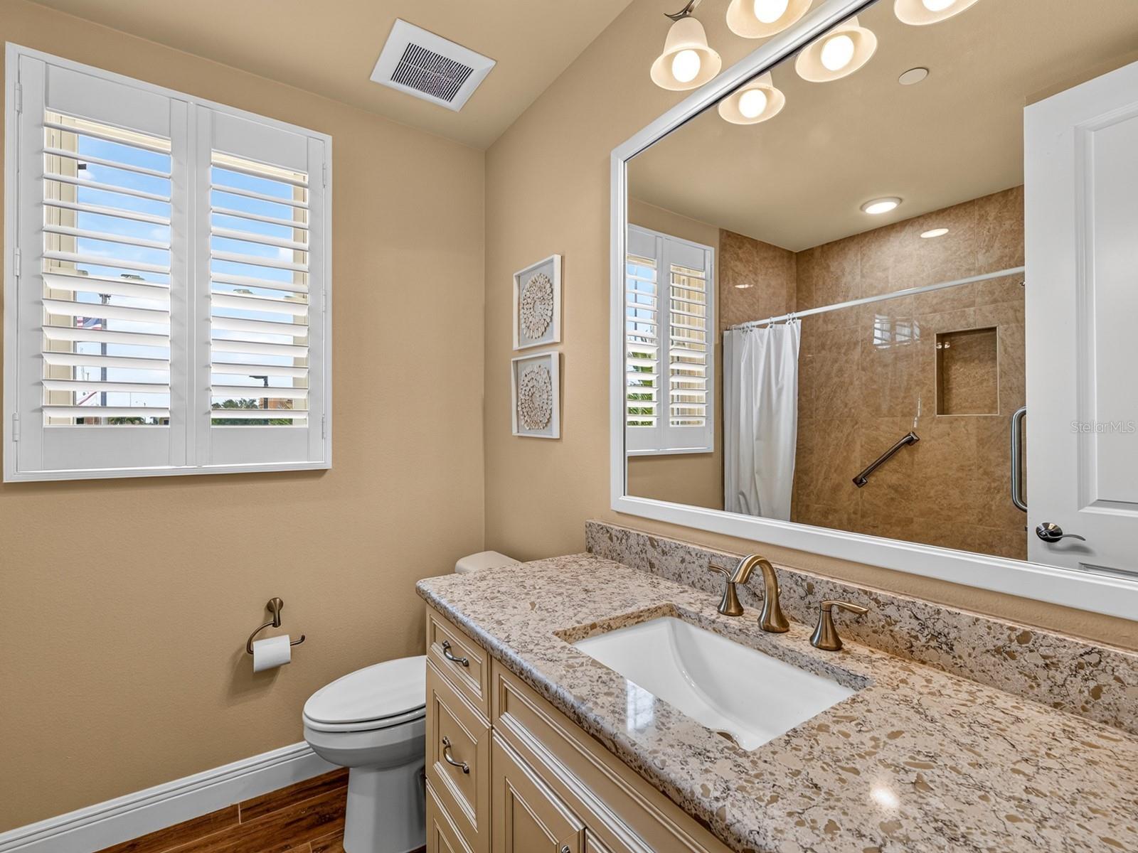 501 Tamiami Trail N 201