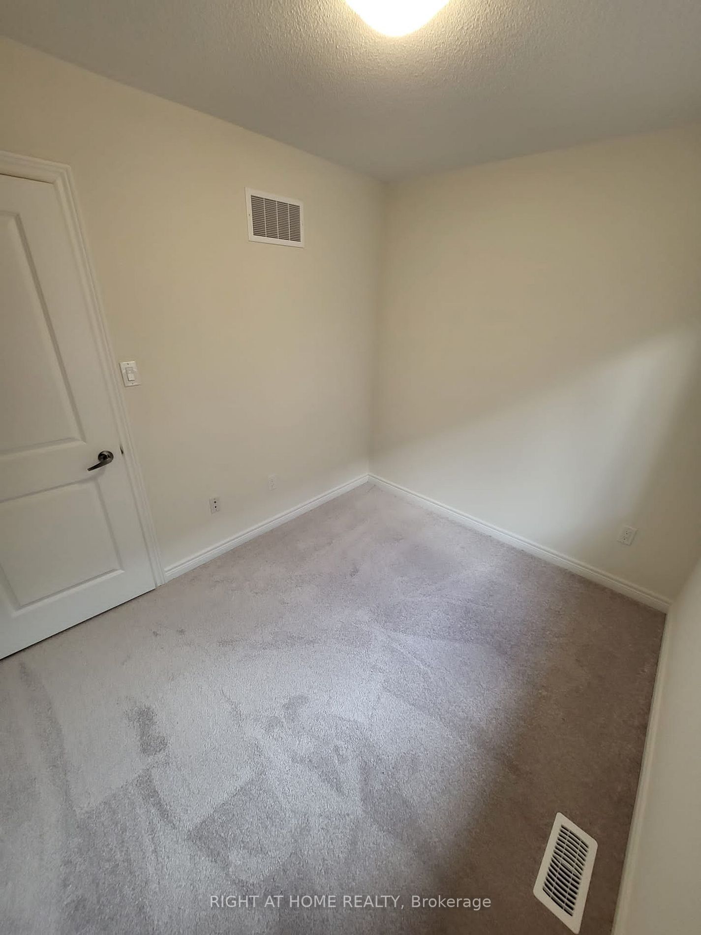 111 Bayardo Dr