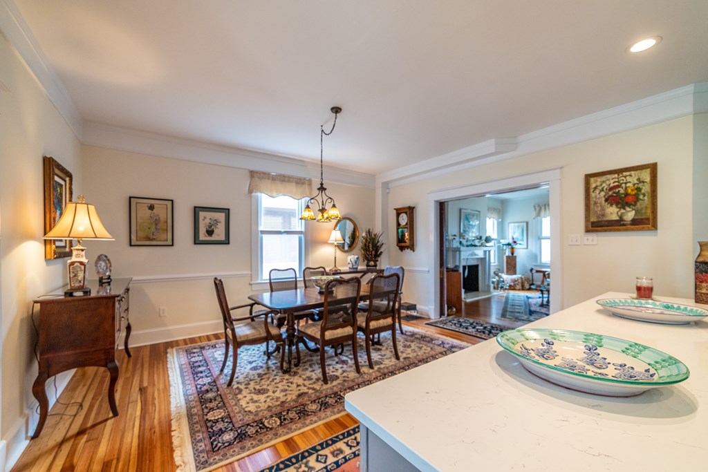 106 Bay Ave 15