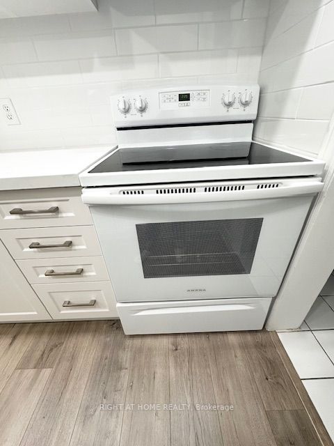 189 W Lake Driveway Dr 216