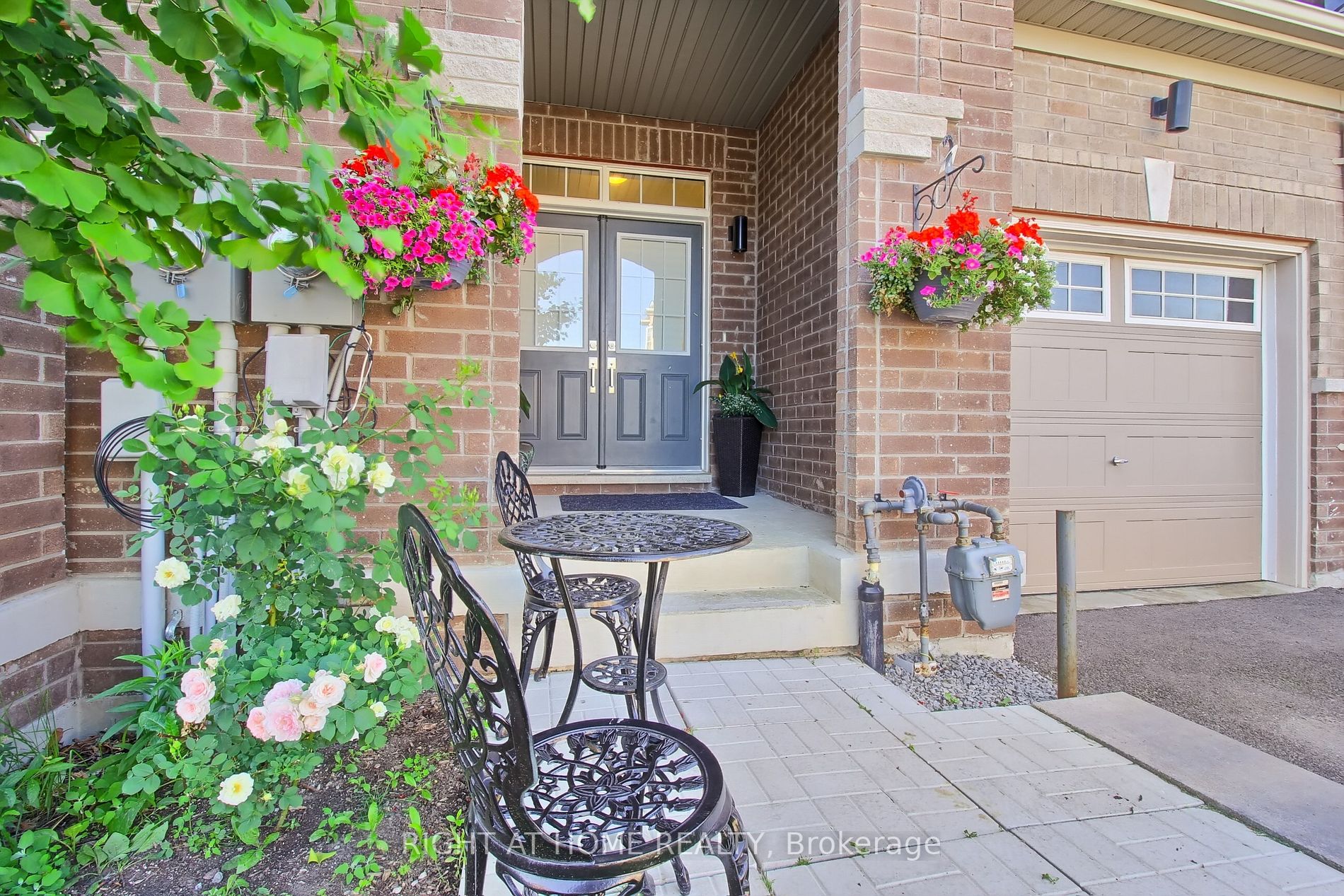 138 Maguire Rd