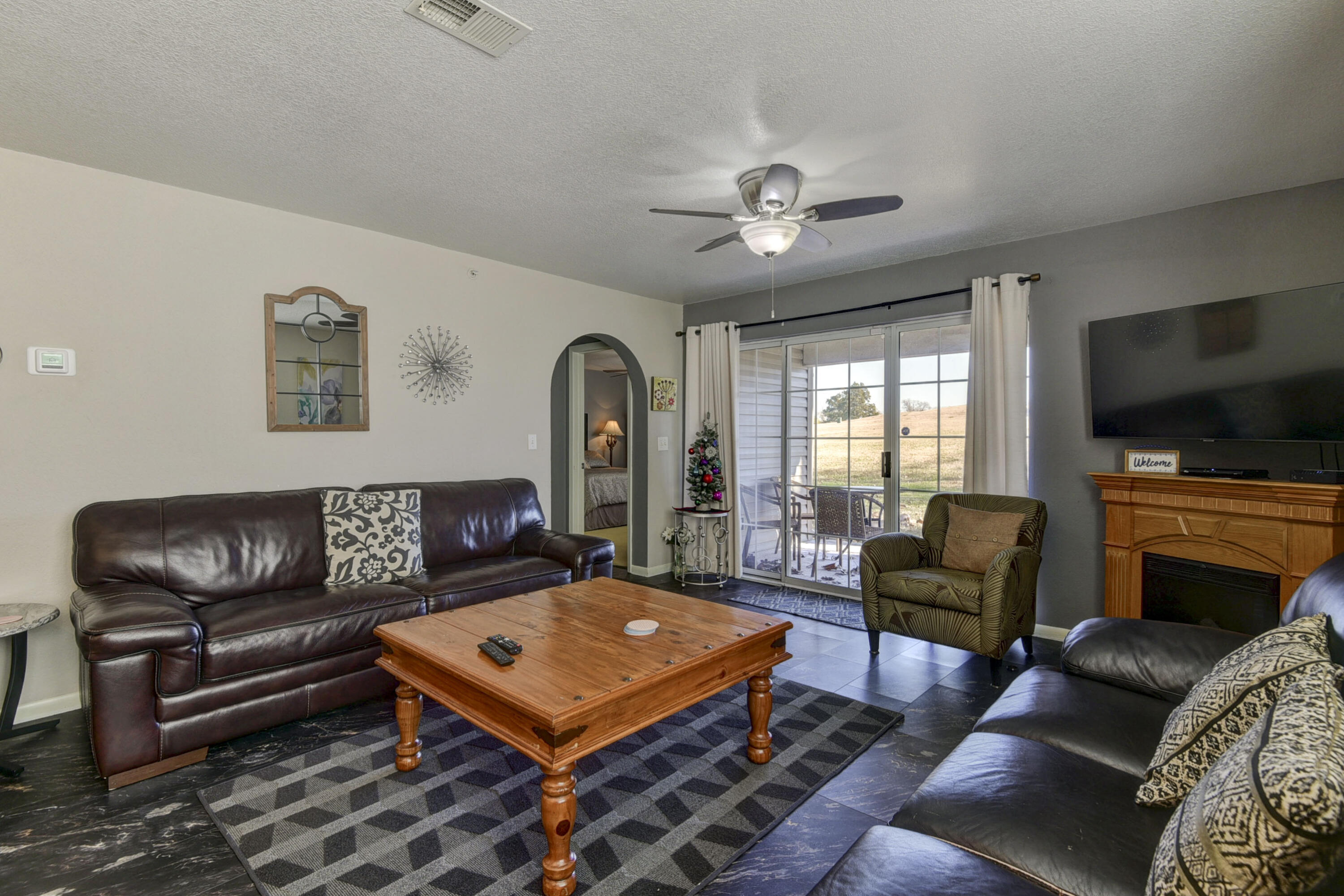 192 W Rockford Drive 4