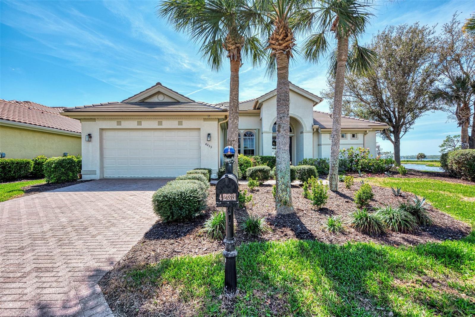 4233 Grosse Pointe Drive