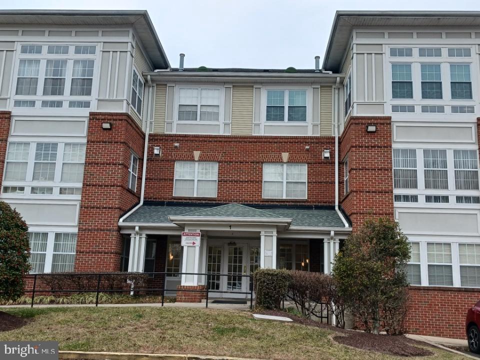 1 Cameron Grove Boulevard 202