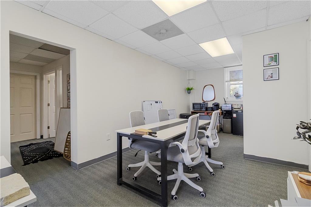 1119-1125 Merriam Lane