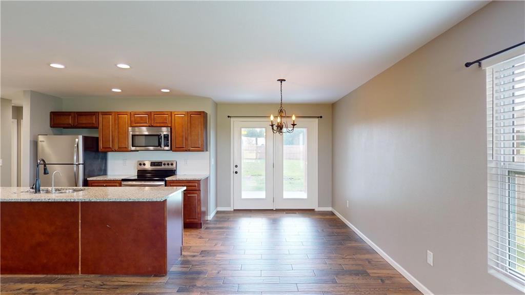723 Meadow Lane