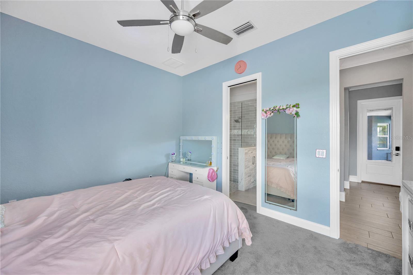 2850 Saddle Ridge Lane