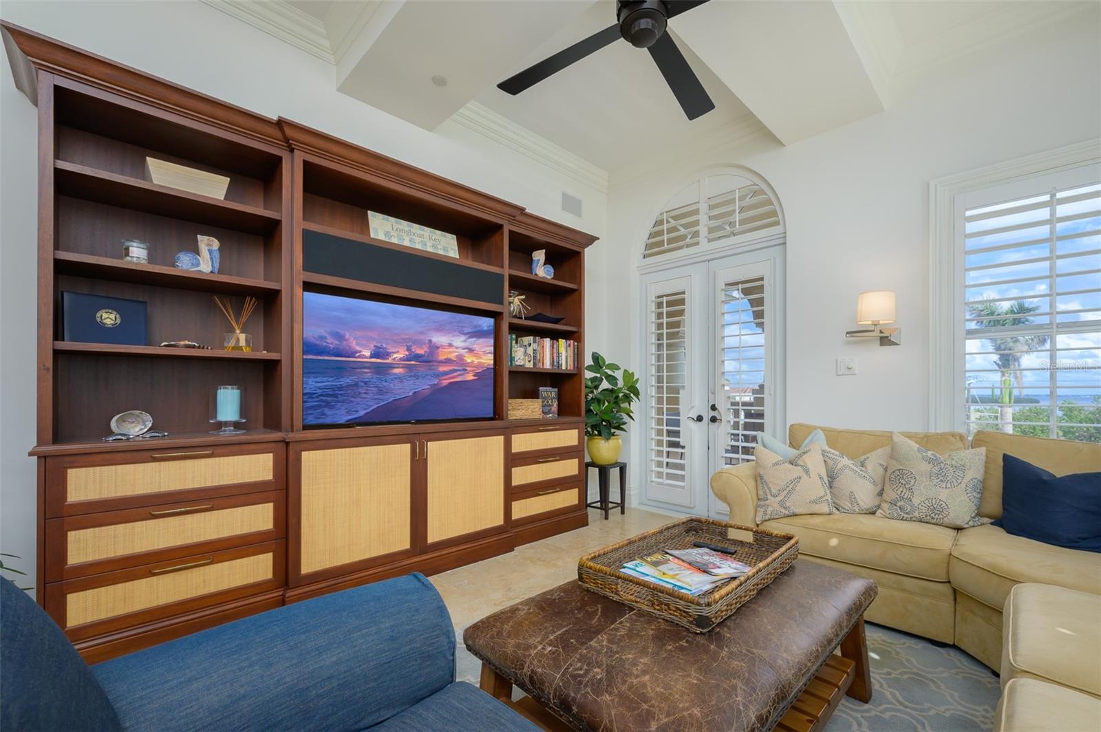 4125 Gulf Of Mexico Drive S201