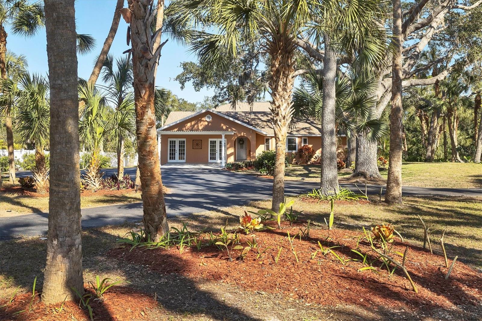 863 Pinto Circle