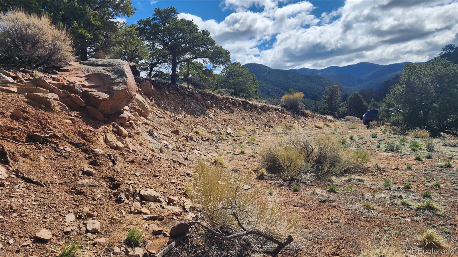 5040 & 5041 Mamouche Road