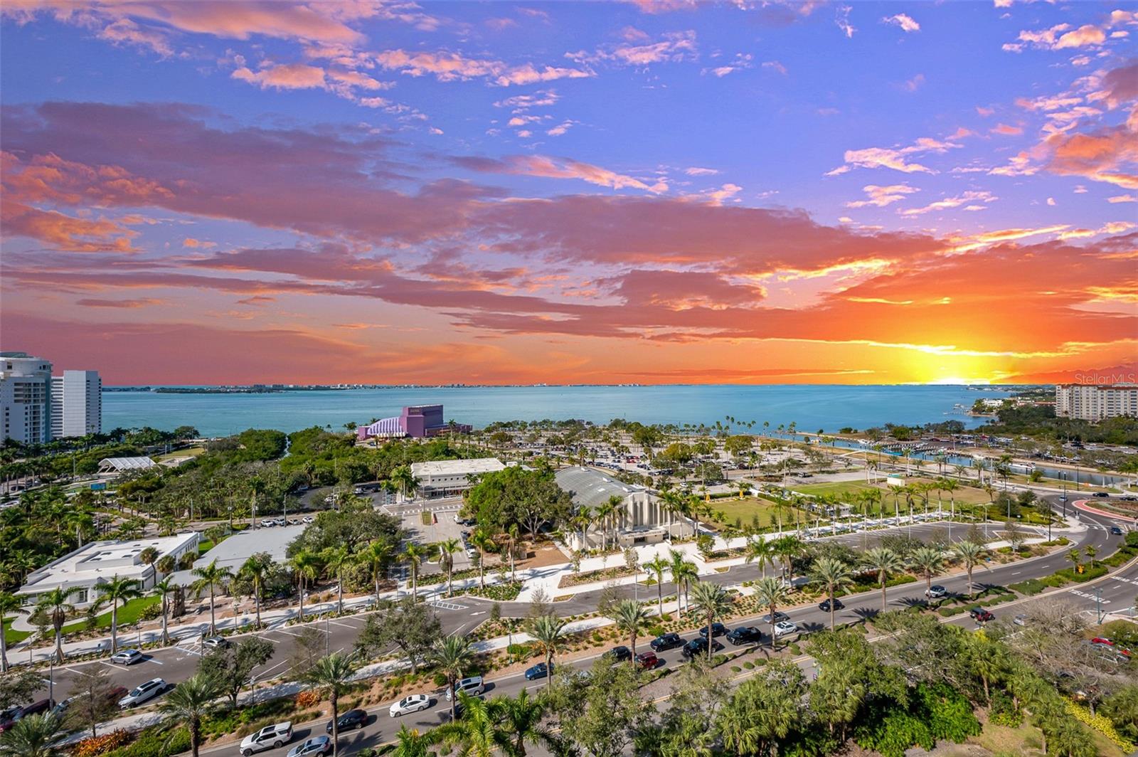 800 N Tamiami Trail 1512